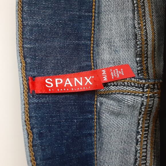 Spanx Distressed Skinny Jeans Raw Hem Pull On Pant Dark Wash Denim Womens M - Picture 6 of 11